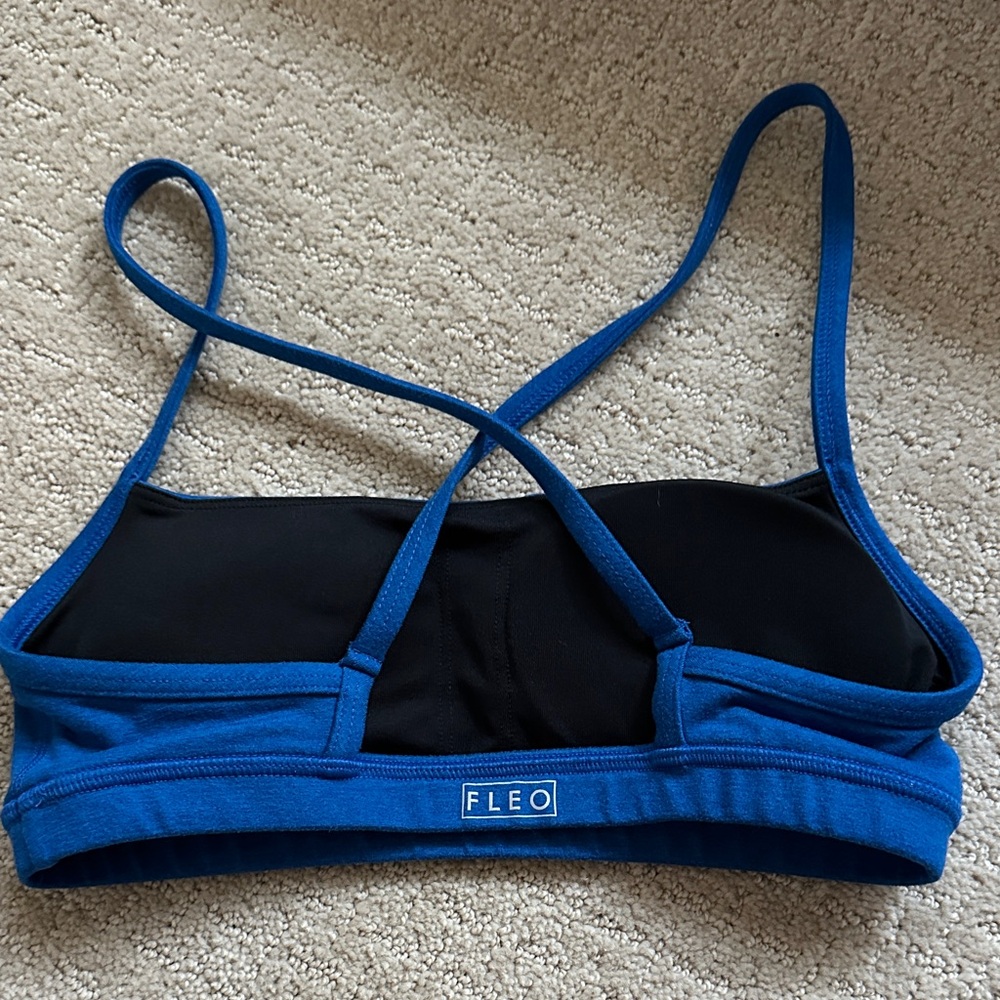 Fleo Blue Strappy Sports Bra - Picture 2 of 3